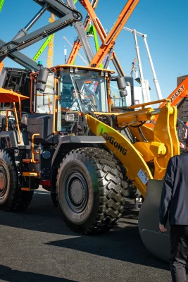 LiuGong 856T — 9