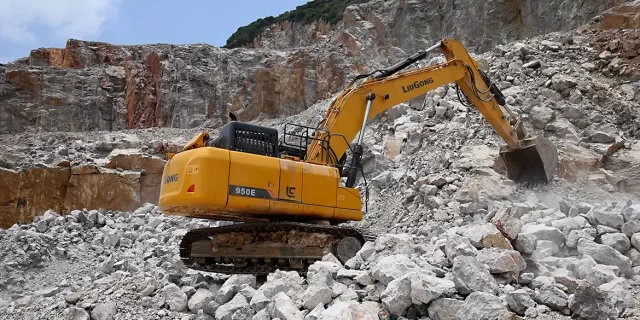 LiuGong 950E — 4