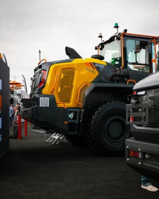 LiuGong 842T — 4