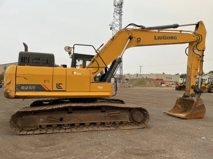 2019 EXCAVATRICE LiuGong 925 E 