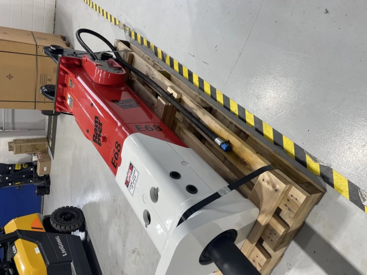 2022 RAMMER MARTEAU REMISE A NEUF POUR EXCAVATRICE E68 