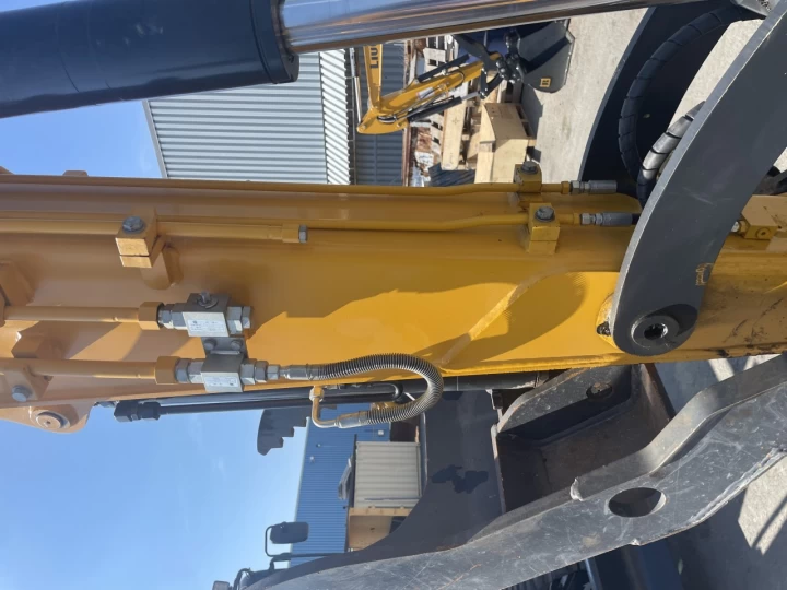 2022 LIUGONG 909 ECR 