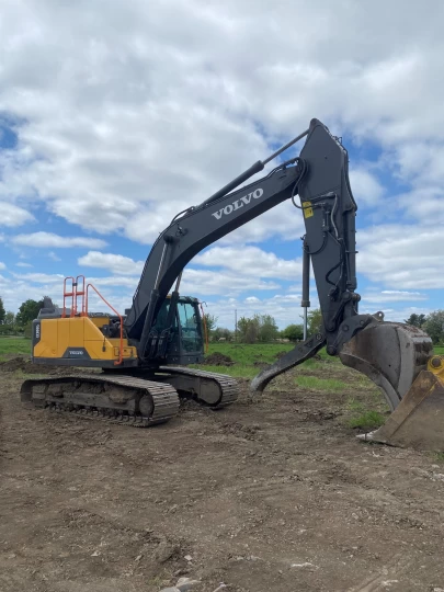 2018 VOLVO EC300 EL 