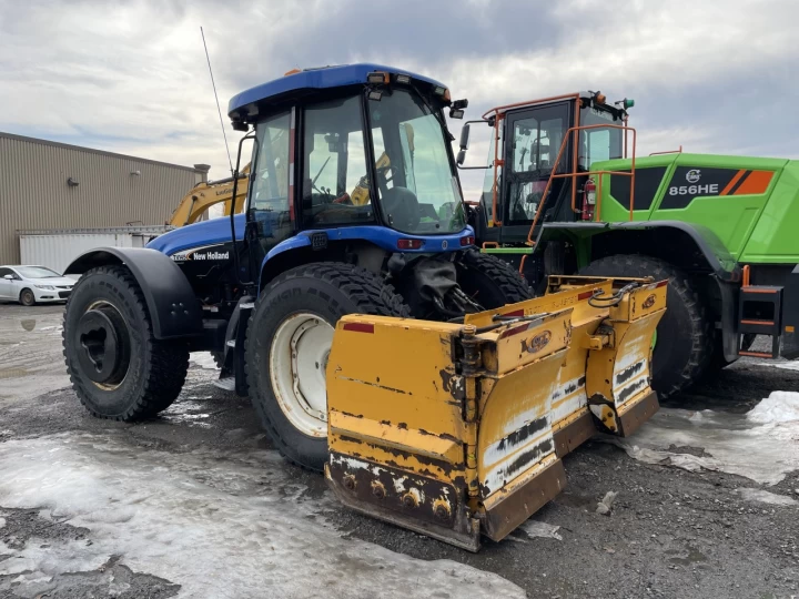 2006 NEW HOLLAND TV 145 