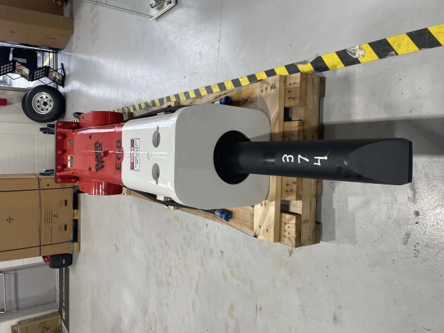 RAMMER MARTEAU REMISE A NEUF POUR EXCAVATRICE E68  2022