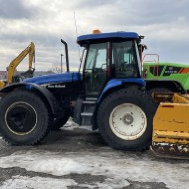 2006 NEW HOLLAND TV 145 
