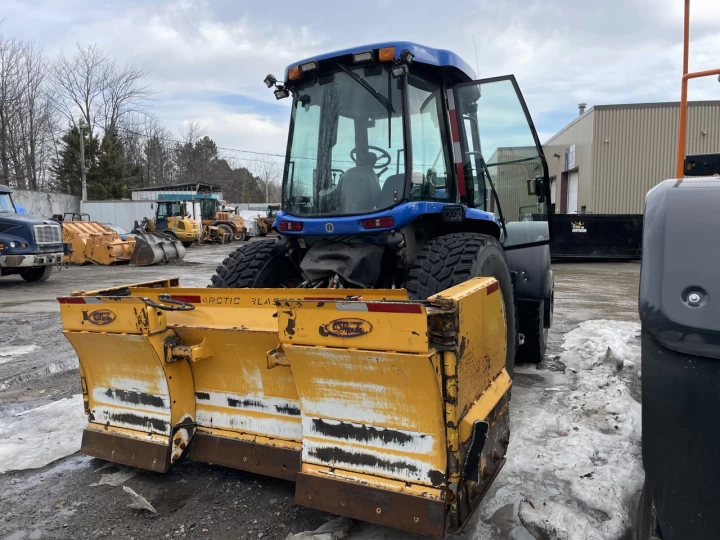 2006 NEW HOLLAND TV 145 