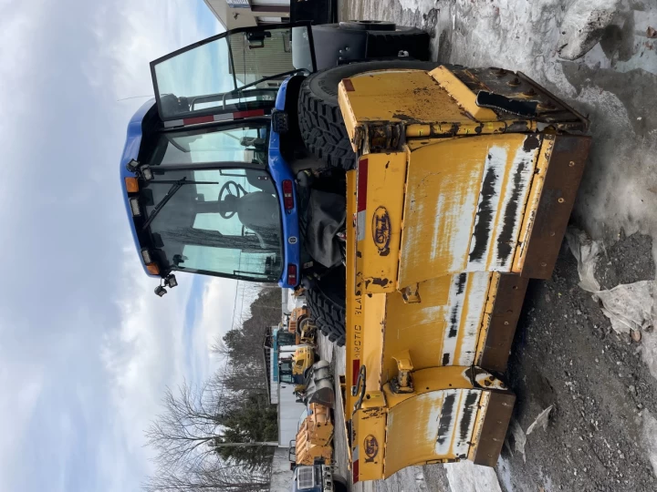 2006 NEW HOLLAND TV 145 